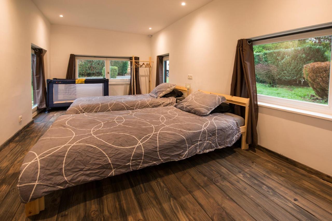 Le Chalet Naturzen Hastiere-par-dela Exterior photo